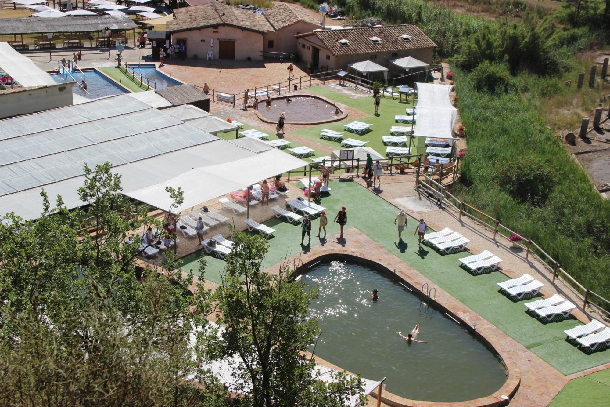 Albergue Sierra De Arbe Naval Exteriör bild